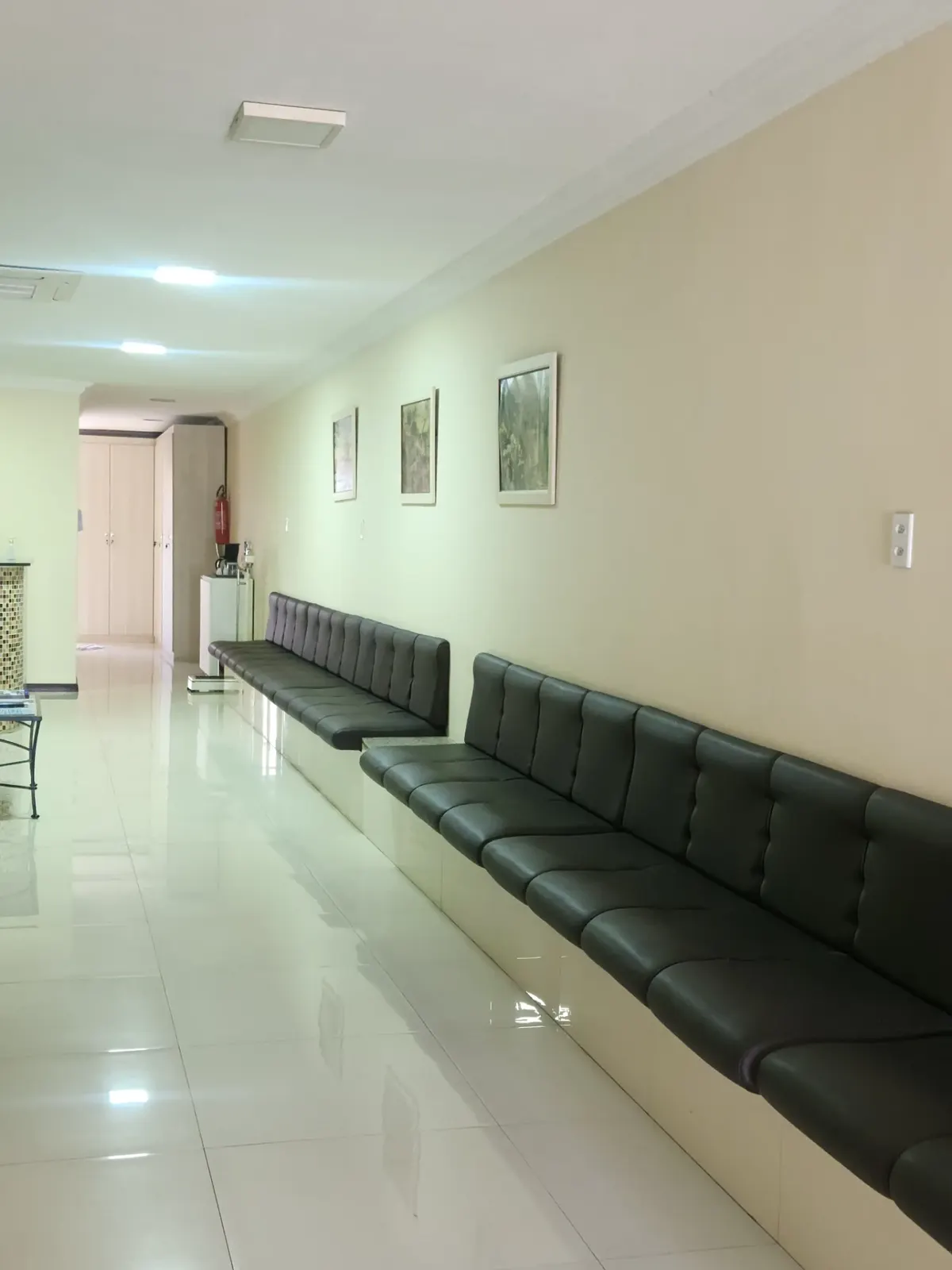 Sala de espera do consultório ginecológico em Senhor do Bonfim - BA